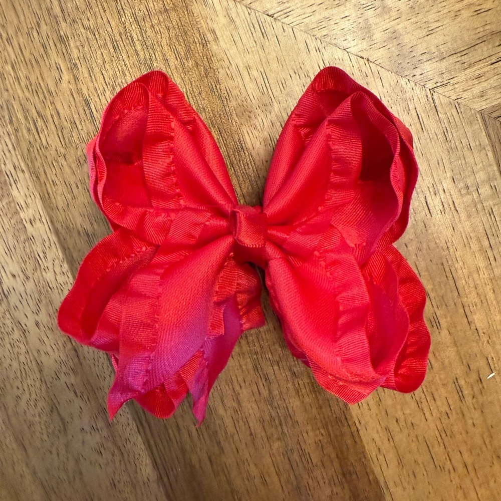 Red Bow Hair Accessory - Picture 5 of 7